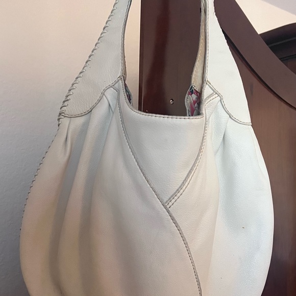 Lucky Brand, Women’s Shoulder Bag - Picture 2 of 3